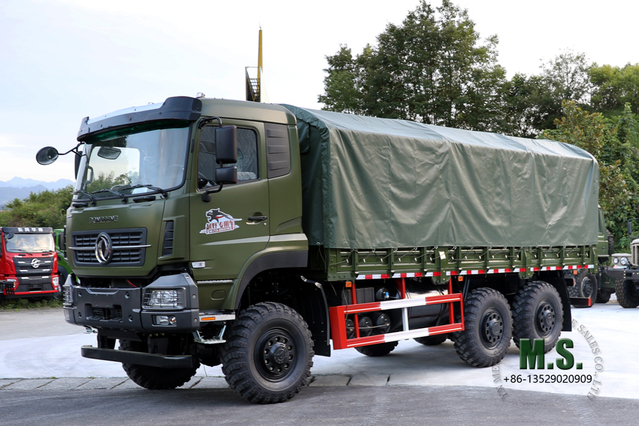 Green Six Drive Off Road Truck Dongfeng Тяжелый грузовик 6×6 Трехосный грузовой автомобиль Экспортный специальный автомобиль