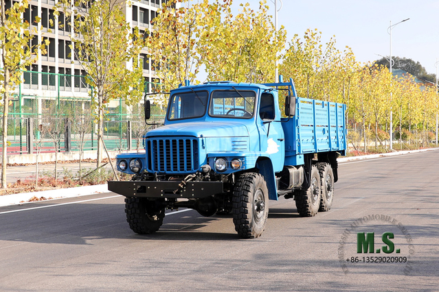 Dongfeng Classic EQ2082 6WD Off-road Truck_6*6 Остроконечный транспортер с решеткой с двойным остеклением_170/190 л.с. Экспортный специальный автомобиль