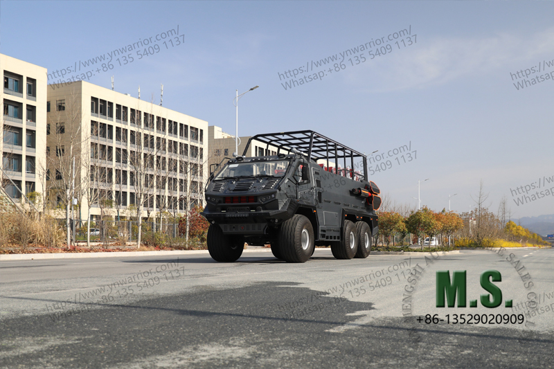 6x6 desert cruiser bus for off-road sightseeing 