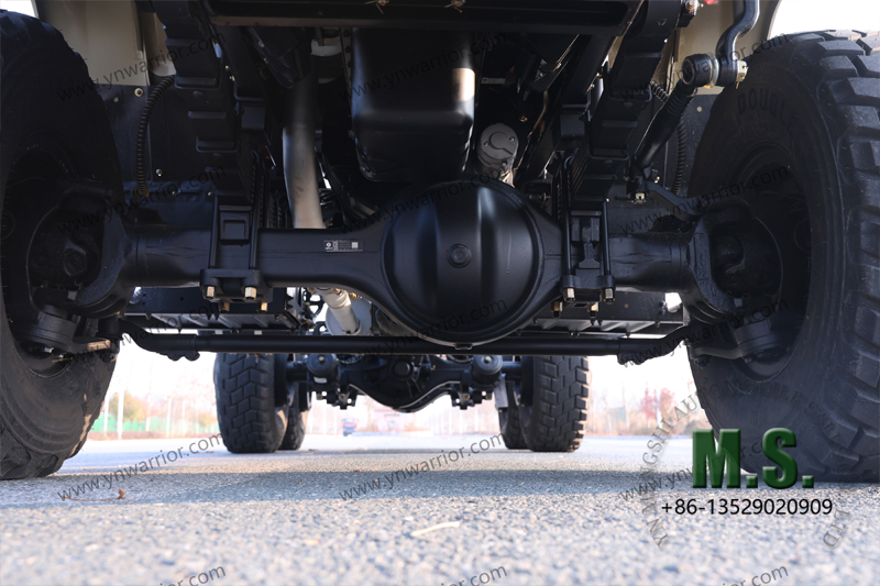 Шасси грузовика Dongfeng 6x6 с длинным носом и кабиной, жесткое жесткое шасси Шасси грузовика 