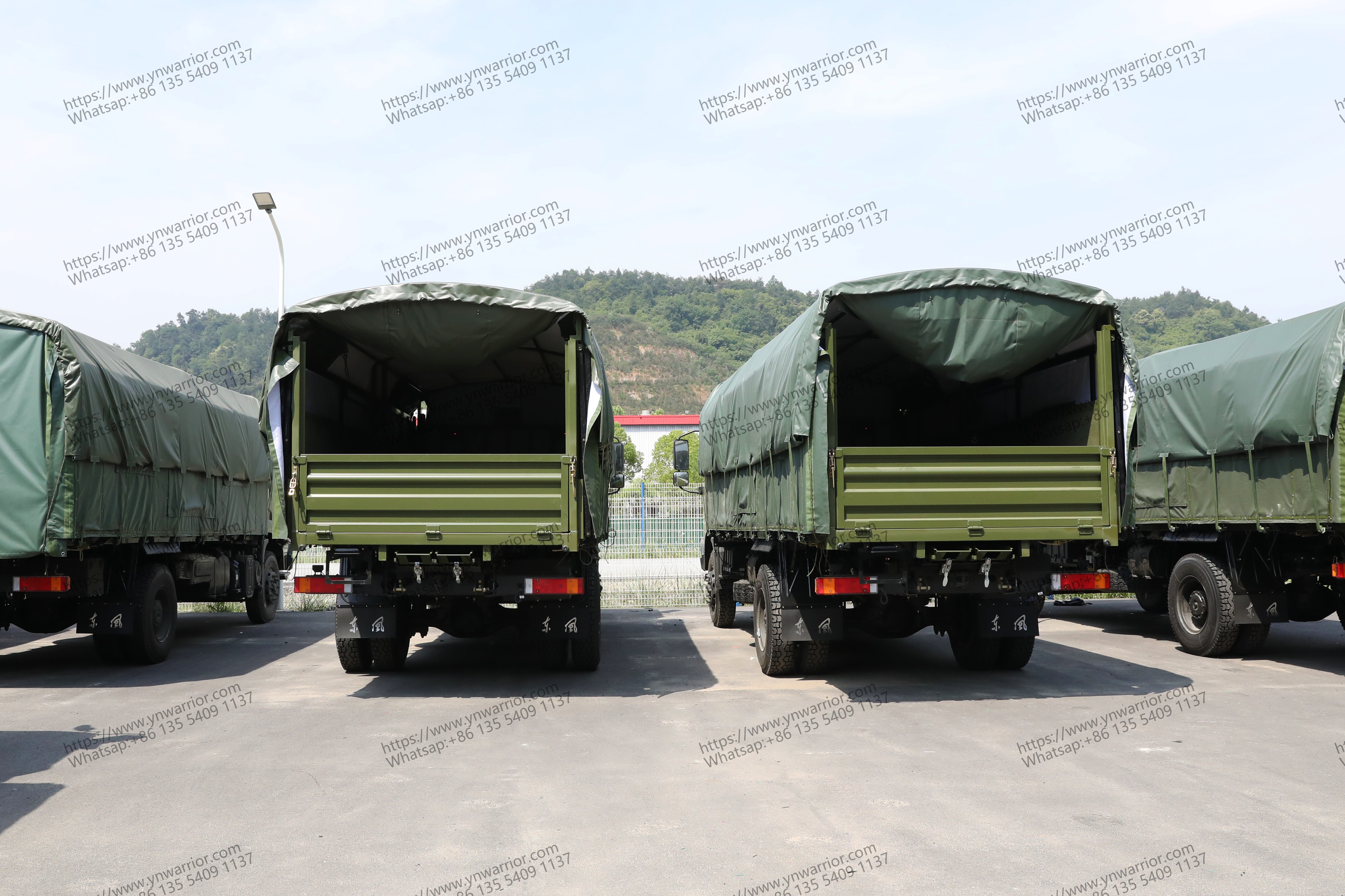 Dongfeng грузовик 4x4 с задним перпсером 