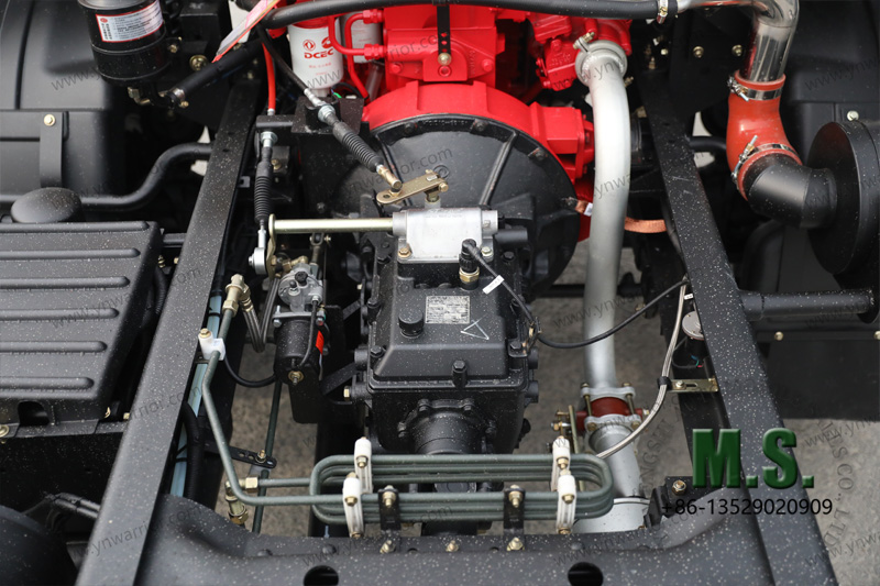 Dongfeng Шасси современного грузового автомобиля с кабиной 4x4 с кабиной средней грузоподъёмности FAST механическая коробка передач 