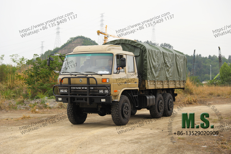 Dongfeng 6x6 Truck Truck Tarp при перемещении бездорожья 