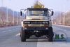 260 л.с., 26 тонн. Полная масса 6x6 Внедорожный грузовик Dongfeng Шасси с кабиной_С ВОМ, передней электрической лебедкой, двигателем Cummins с механическим впрыском, защитной решеткой на фонарях, для буровой машины