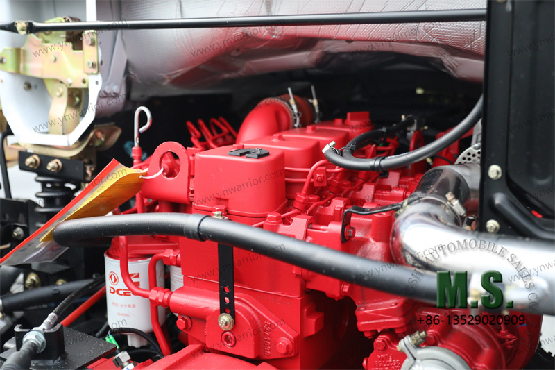 Dongfeng Шасси современного грузового автомобиля с кабиной 4x4 с кабиной средней грузоподъемности, аутентичный 140-сильный двигатель Cummins 