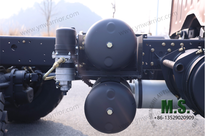 Dongfeng 11-тонный внедорожник 6x6, одинарное заднее колесо, пневматический тормозной цилиндр 