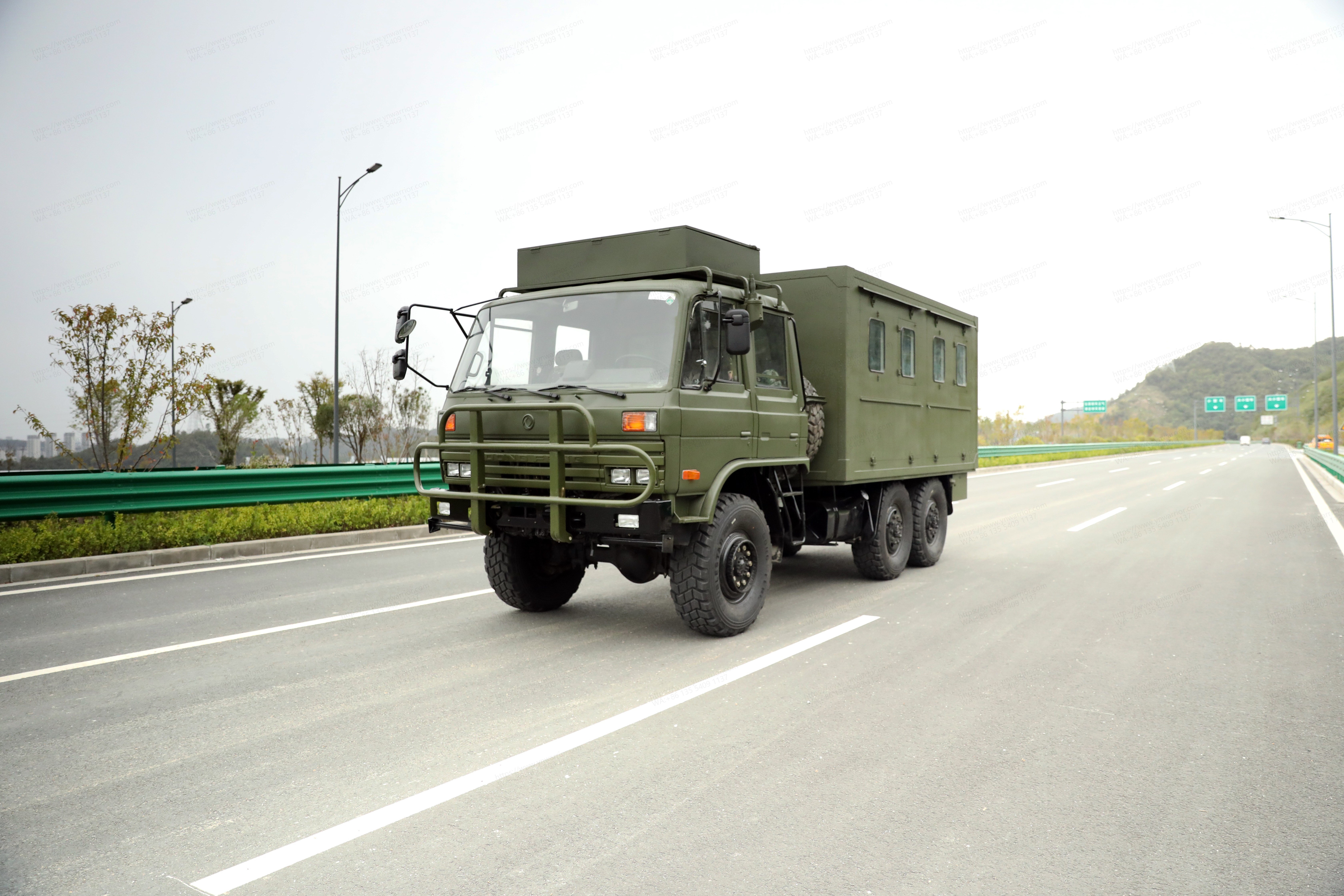 Dongfeng 6x6 без дороги Truckbus 