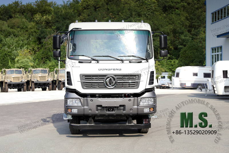 Dongfeng 6x6 heavy duty truck front perspective 