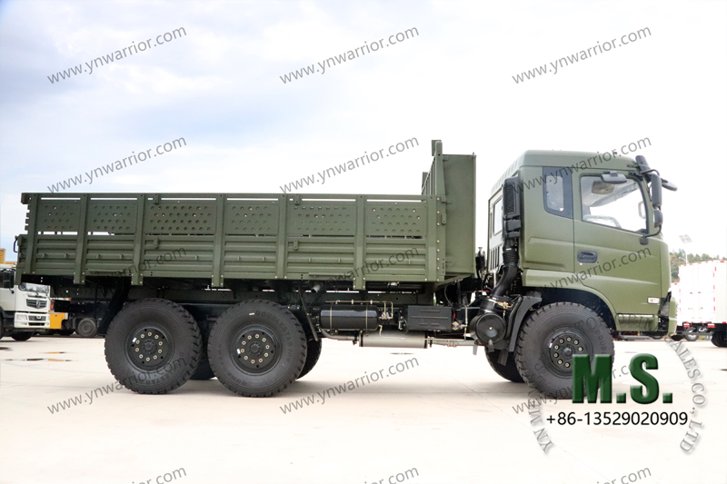 Dongfeng Тяньцзиньский военный грузовик военной модели 