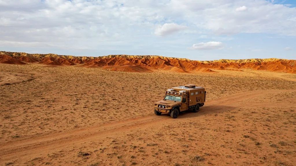 4x4 внедорожный экспедиционный грузовик Mengshi 4x4 внедорожный экспедиционный грузовик Mengshi 