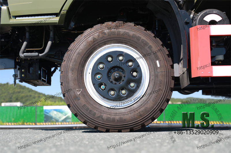 ]} 4x4 880 r20 r20 r20 r20 r20 r20 r20 r20 r20 r20 