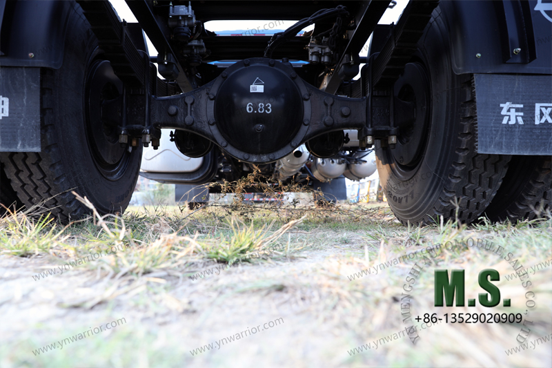 Грузовые автомобили с твердым шасси Dongfeng туристический грузовик 