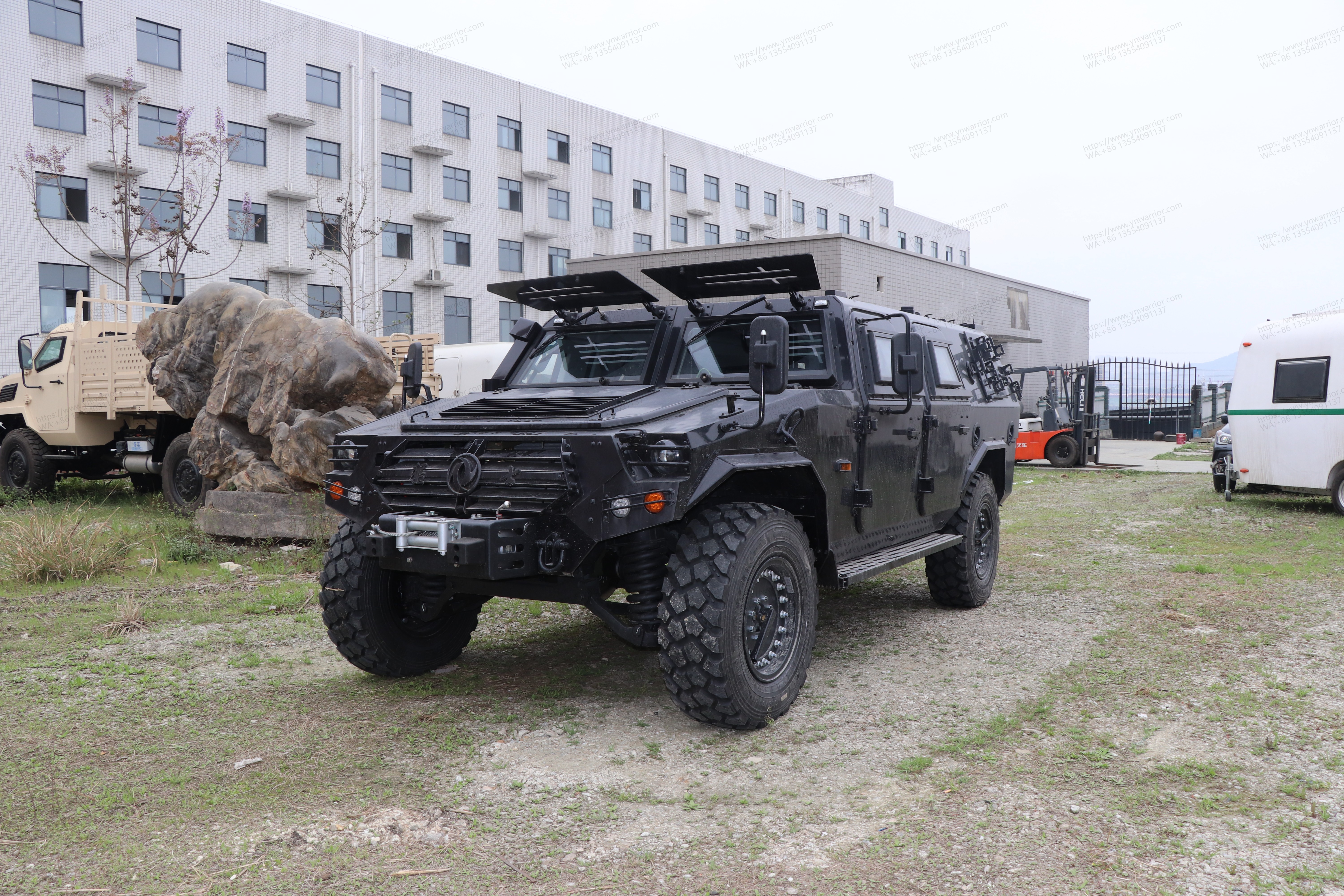 Dongfeng Mengshi 4x4 Внедорожные войска 